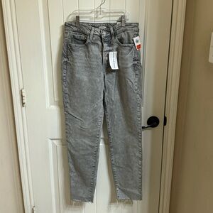 HIGH RISE | STRAIGHT JEANS | GREY | NEVER WORN